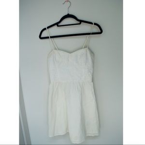 Divided Off-White Lace Dress